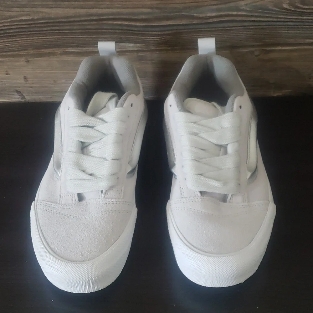 Vans knu skool
